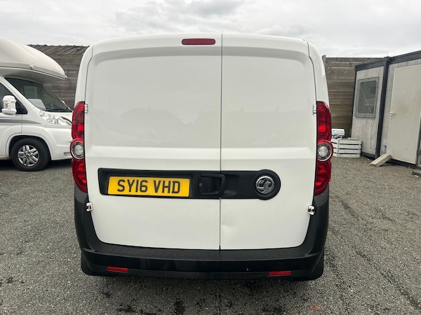 Used Vauxhall Combo 2016 for sale - 76217499: Photo 10