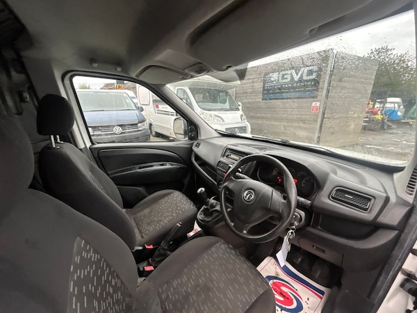 Used Vauxhall Combo 2016 for sale - 76217499: Photo 7