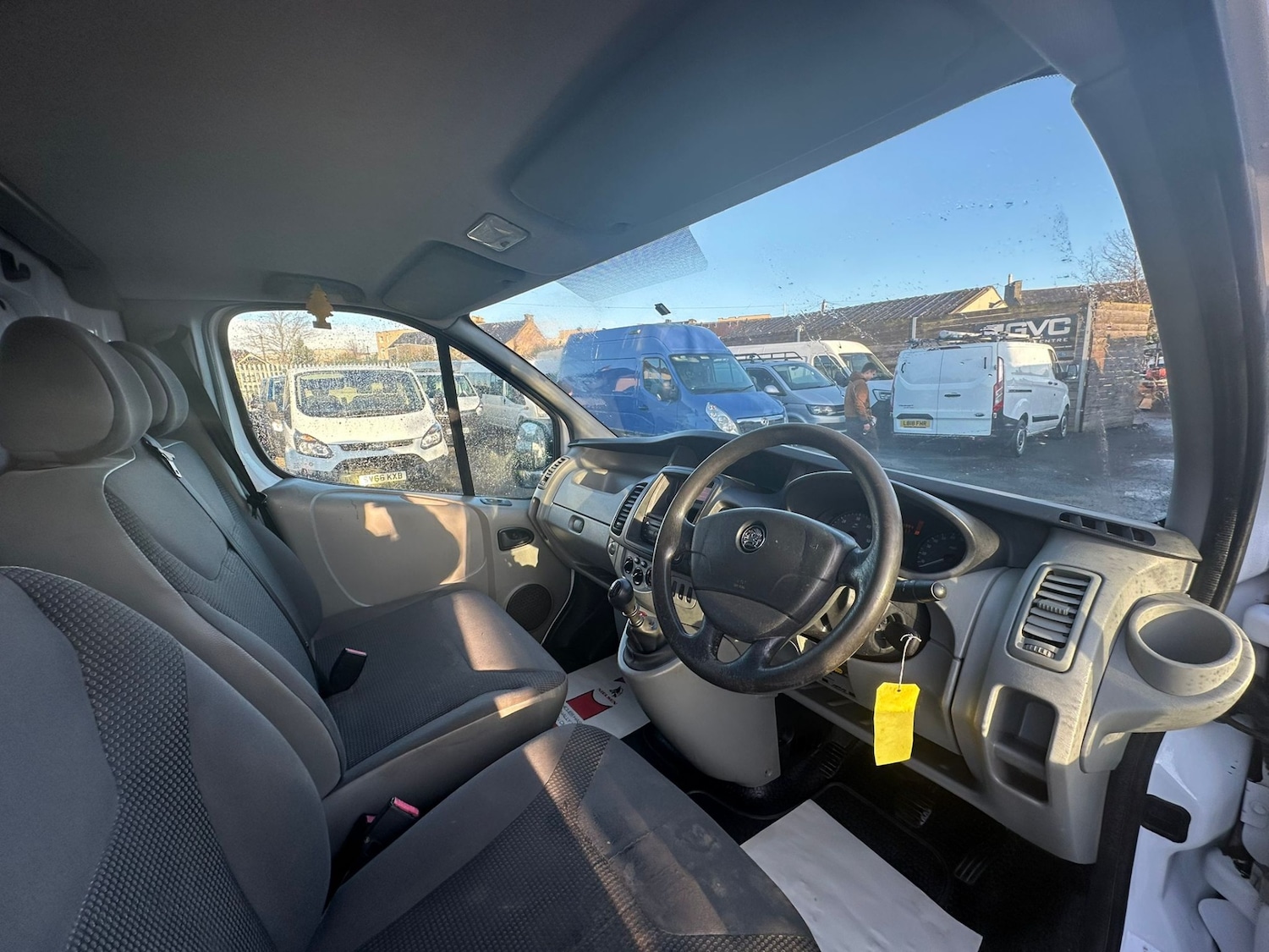 Used Vauxhall Vivaro 2011 for sale - 77897366: Photo 6