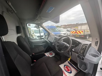 Used Ford Transit 2018 for sale - 79551736: Photo