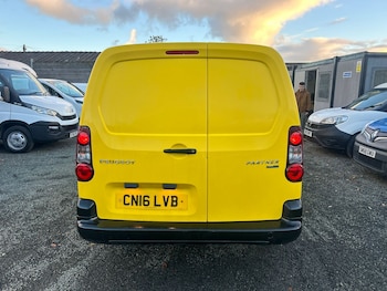 Used Peugeot Partner 2016 for sale - 77189060: Photo