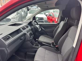 Used Volkswagen Caddy 2018 for sale - 78443300: Photo