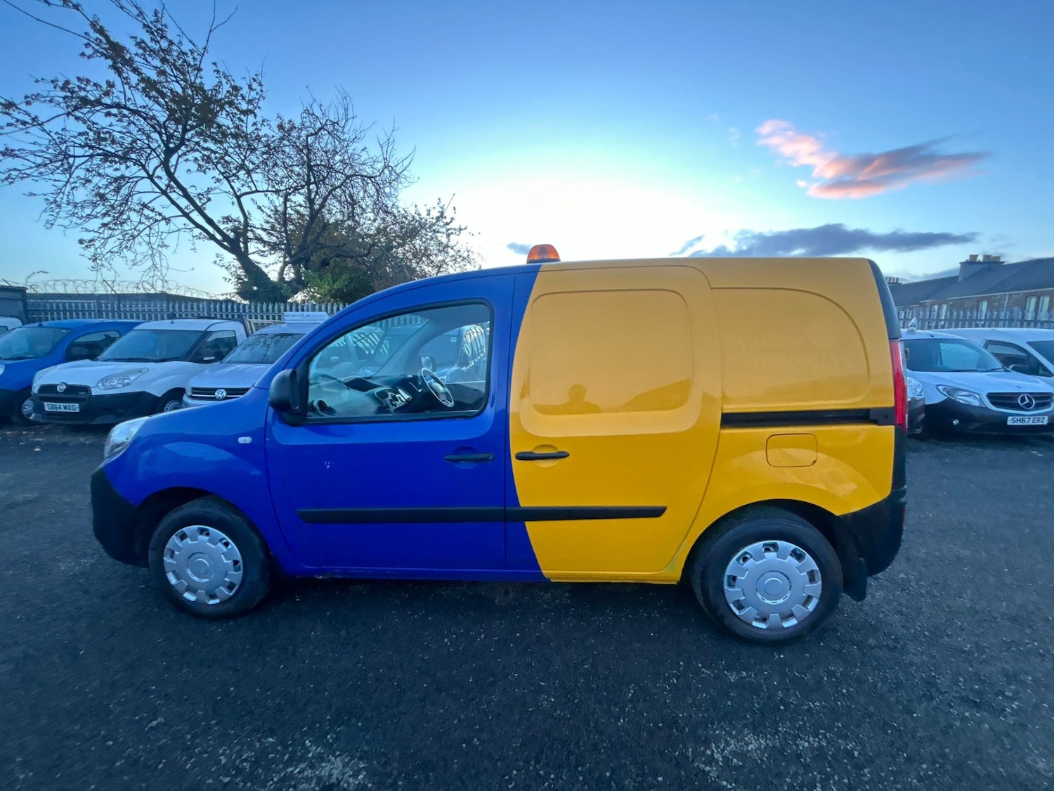 Used Renault Kangoo 2014 for sale - 76587929: Photo 9
