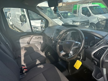 Used Ford Transit Custom 2017 for sale - 78312169: Photo