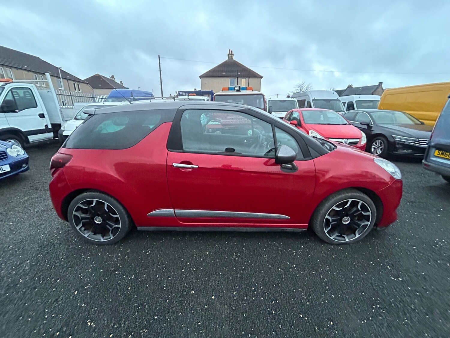 Used Citroen DS3 2015 for sale - 77742989: Photo 9