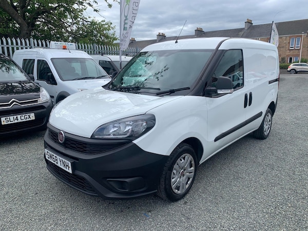 Used Fiat Doblo 2018 for sale - 76204849: Photo 6