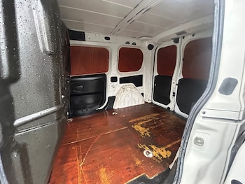 Used Vauxhall Combo 2016 for sale - 77135610: Photo