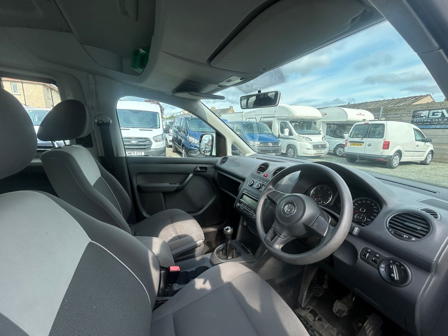 Used Volkswagen Caddy Maxi Life 2011 for sale - 77327210: Photo 8