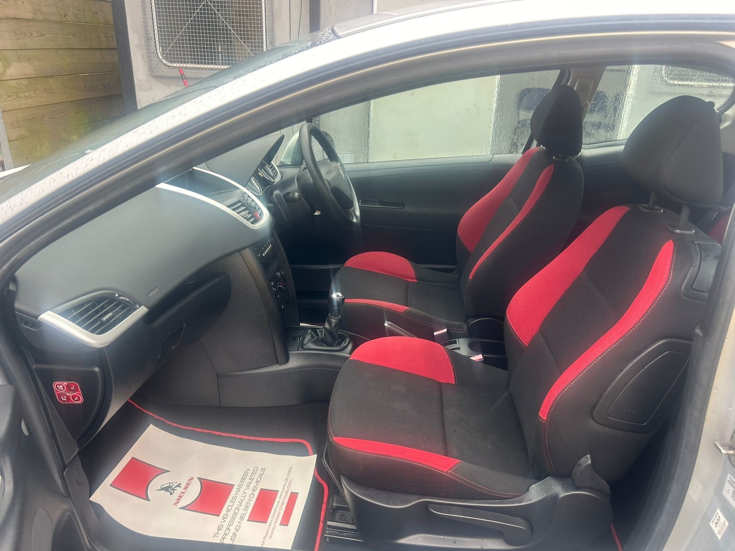 Used Peugeot 207 2009 for sale - 77638460: Photo 3