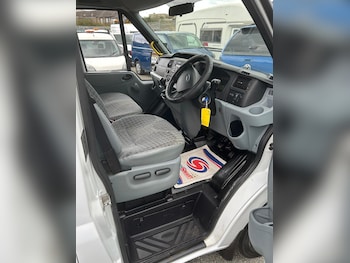 Used Ford Transit 2009 for sale - 76272835: Photo 3