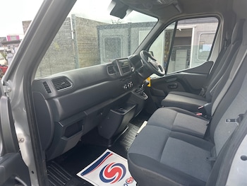 Used Renault Master 2021 for sale - 79445399: Photo