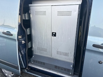 Used Ford Transit Custom 2017 for sale - 77093808: Photo