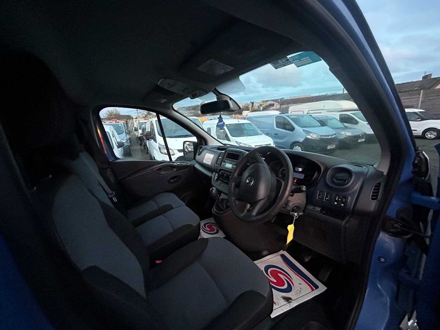 Used Vauxhall Vivaro 2018 for sale - 76918022: Photo 12