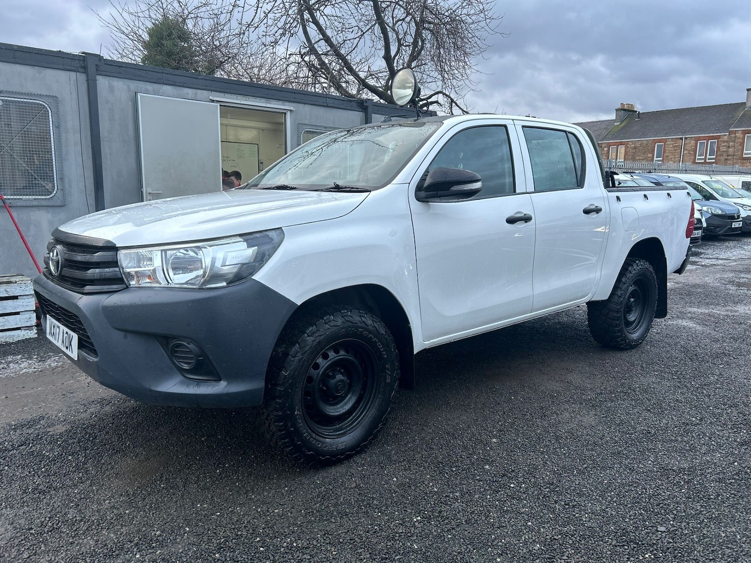 Used Toyota Hilux 2017 for sale - 77232380: Photo 10
