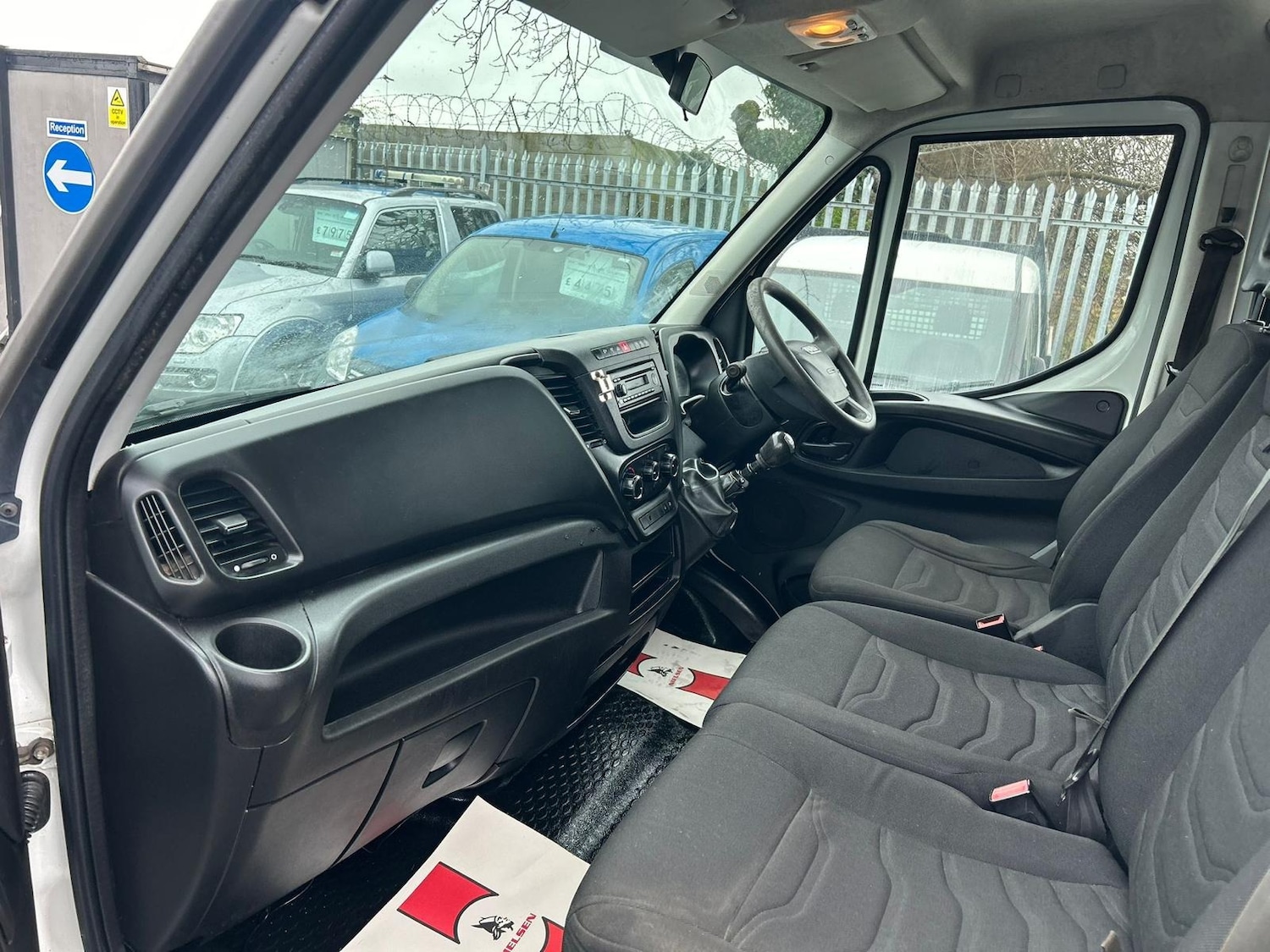 Used Iveco Daily 2015 for sale - 77716467: Photo 2