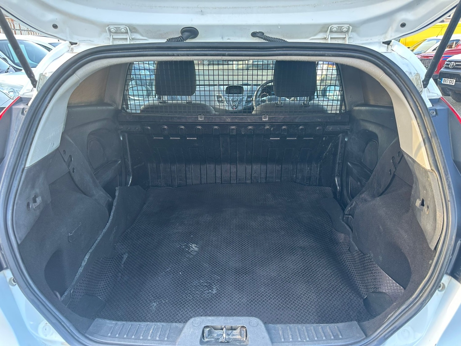 Used Ford Fiesta 2016 for sale - 78142037: Photo 10