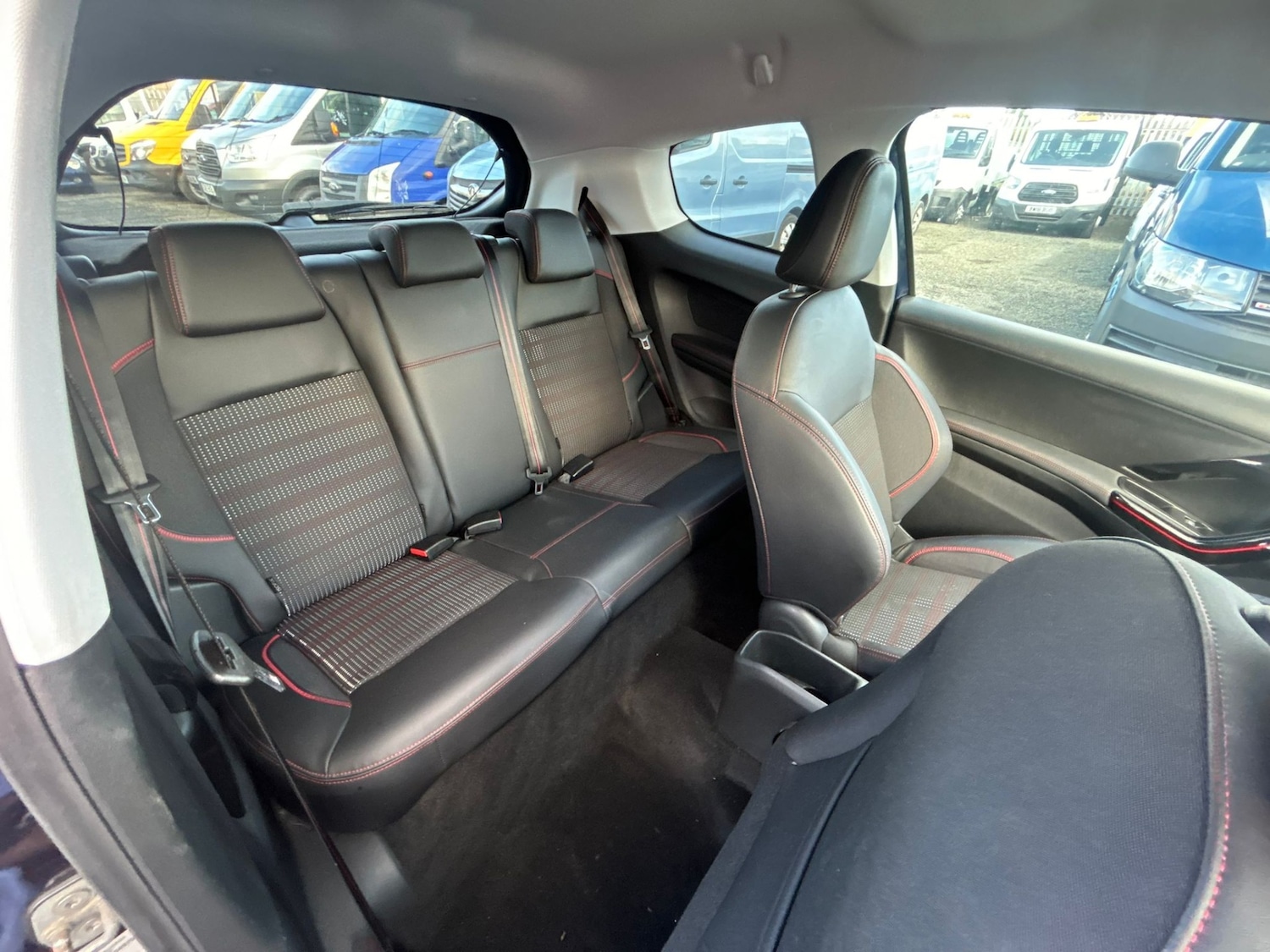 Used Peugeot 208 2016 for sale - 77245568: Photo 4