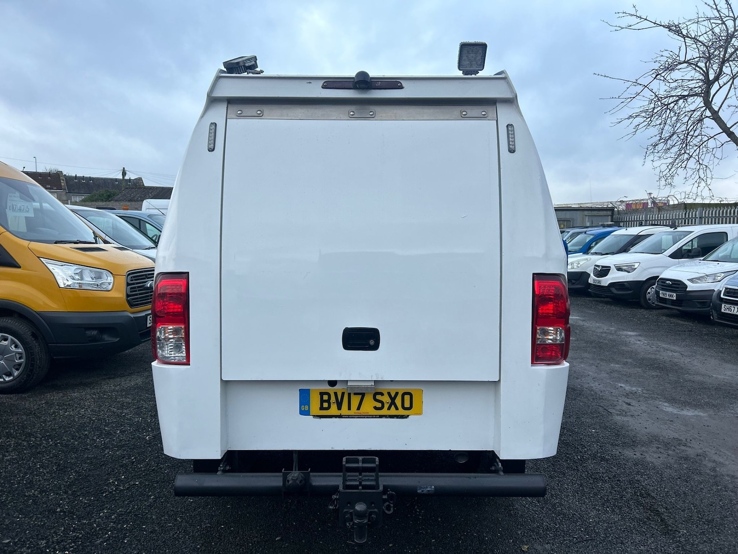 Used Toyota Hilux 2017 for sale - 77499902: Photo 9