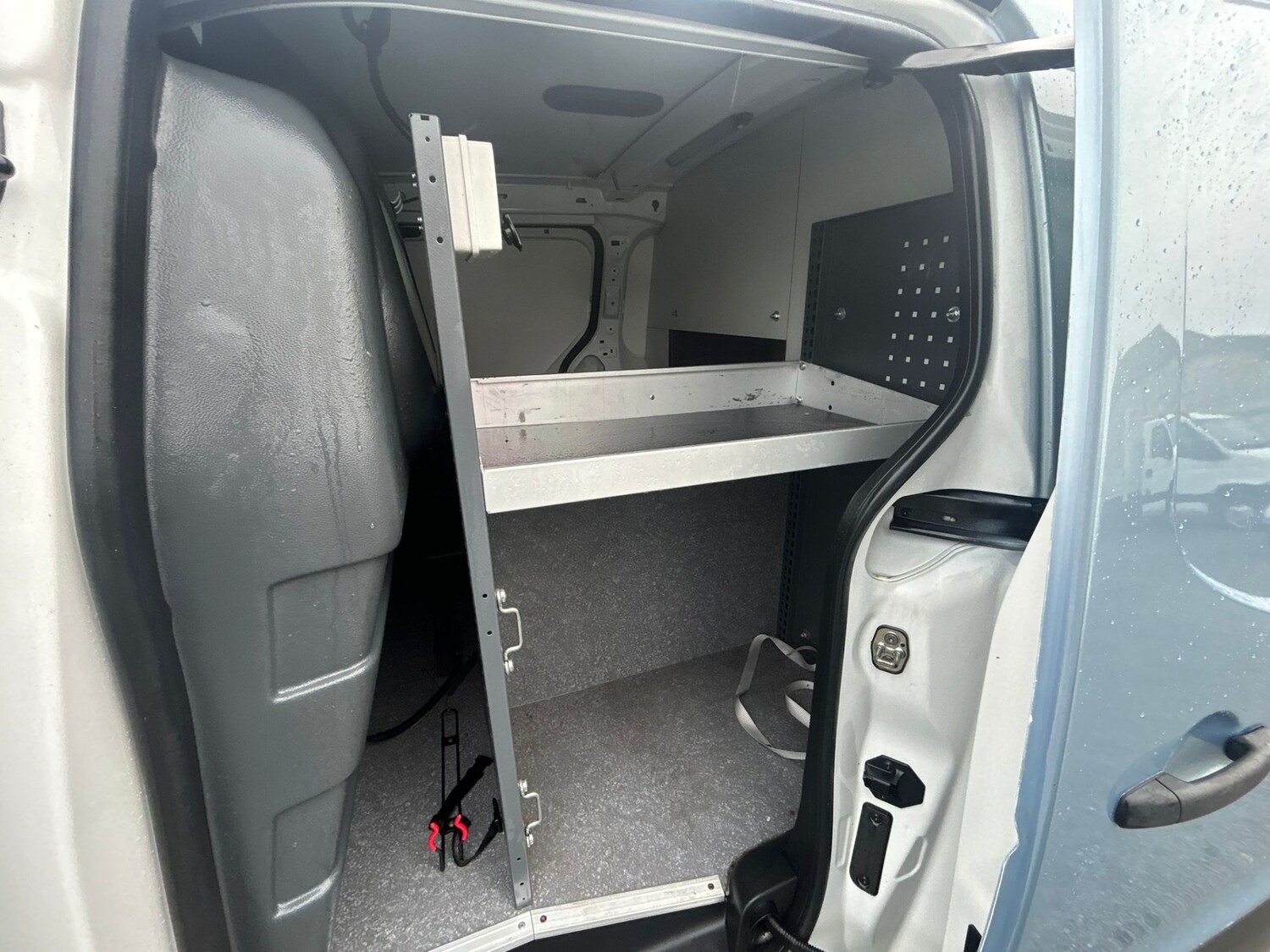 Used Peugeot Partner 2018 for sale - 77918982: Photo 9