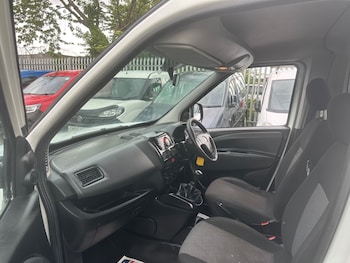 Used Fiat Doblo 2018 for sale - 79405886: Photo
