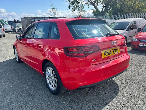 Used Audi A3 2014 for sale - 76217357: Photo 2
