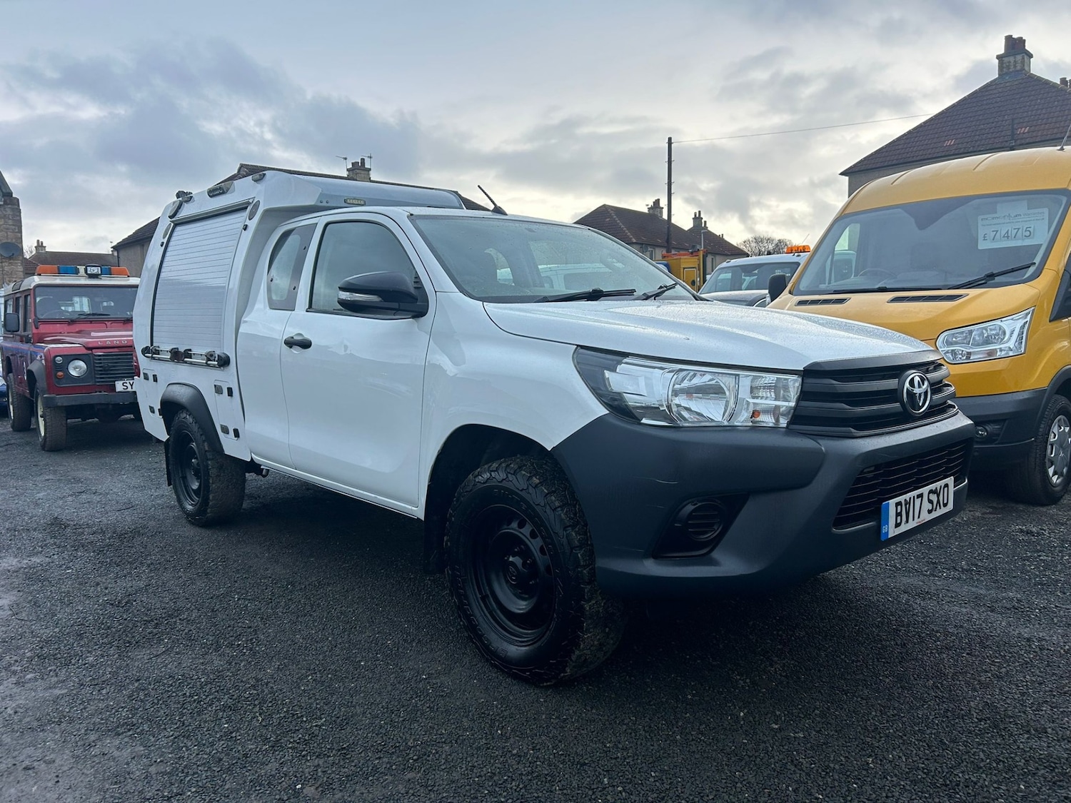 Used Toyota Hilux 2017 for sale - 78207055: Photo 2