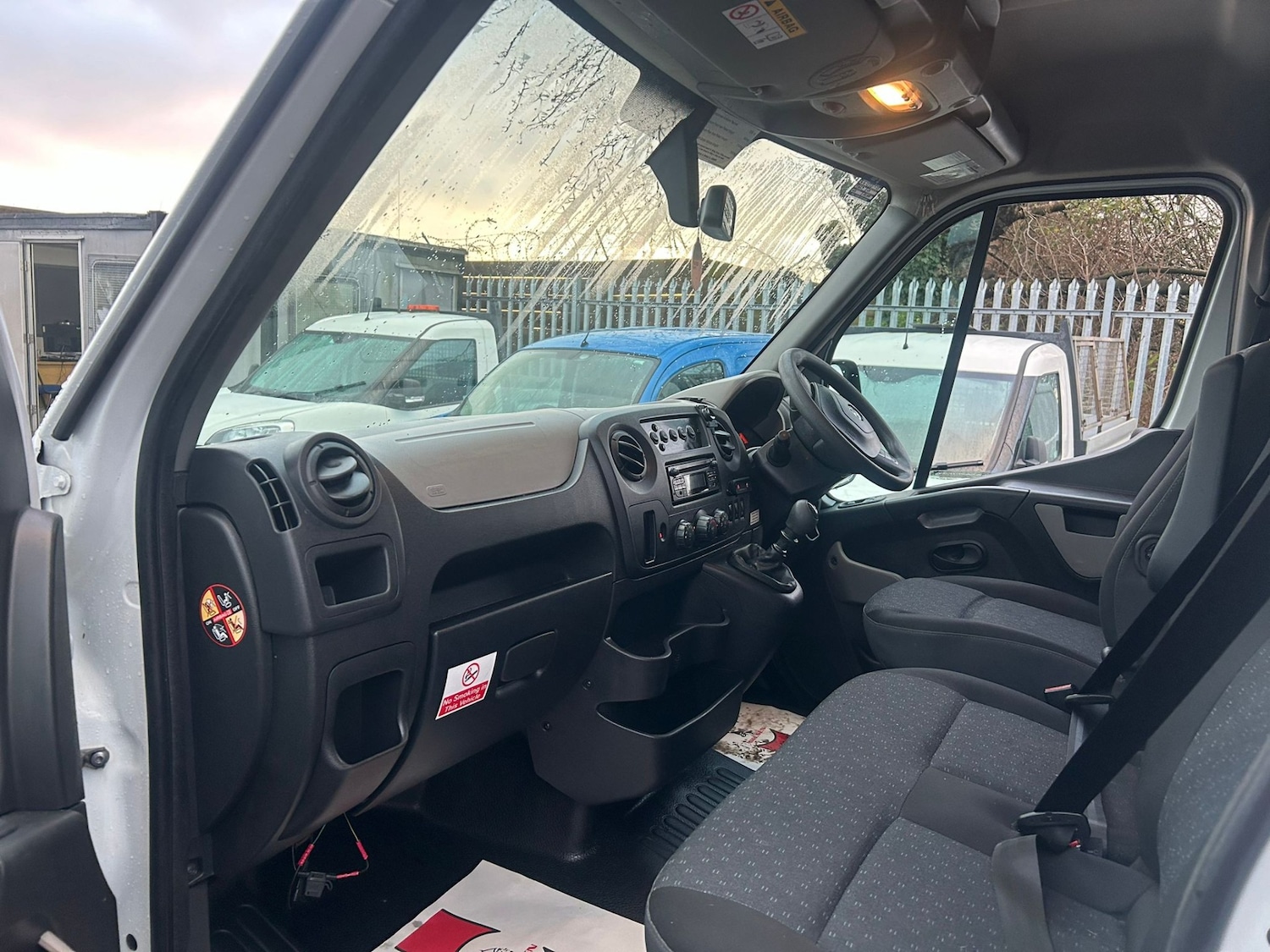 Used Vauxhall Movano 2018 for sale - 77027327: Photo 2