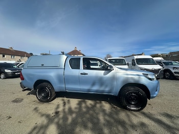 Used Toyota Hilux 2017 for sale - 78432510: Photo