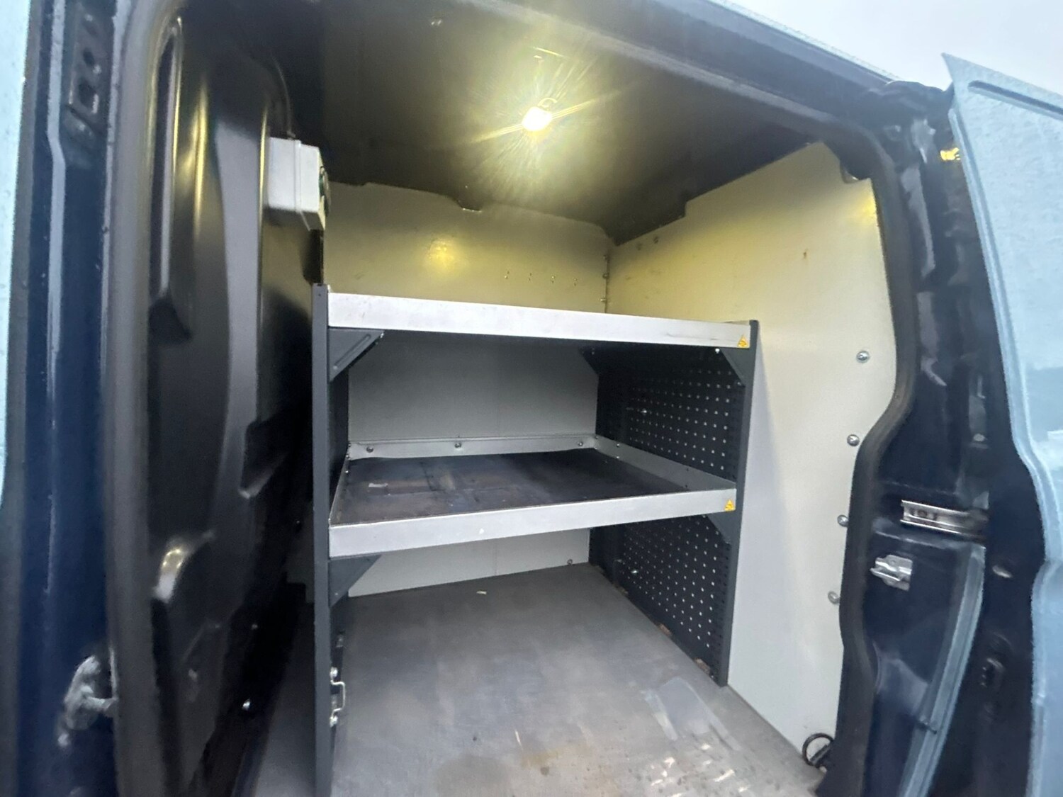 Used Ford Transit Custom 2018 for sale - 77700831: Photo 4