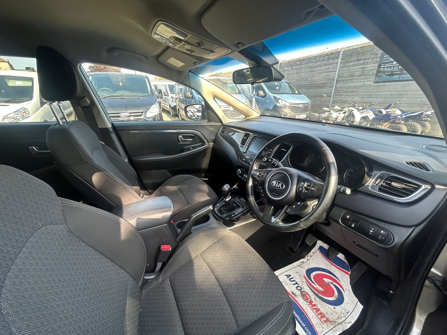 Used Kia Carens 2018 for sale - 76540929: Photo 7