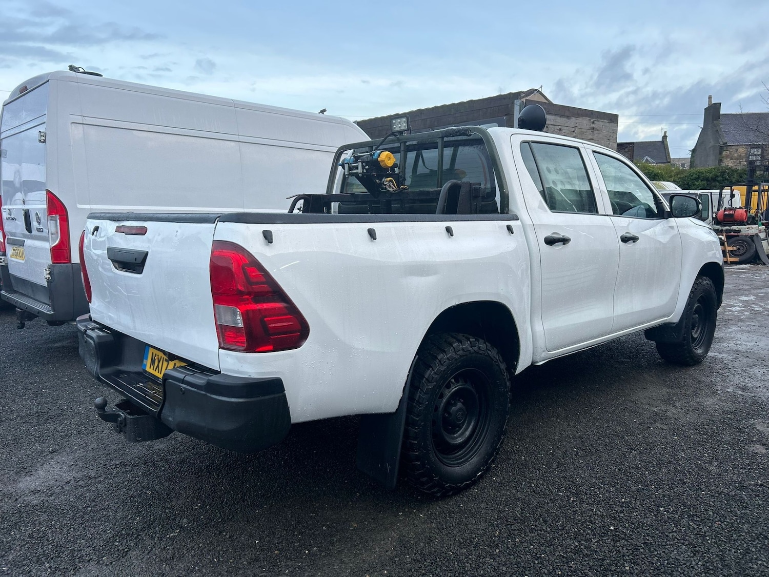 Used Toyota Hilux 2017 for sale - 77269495: Photo 3