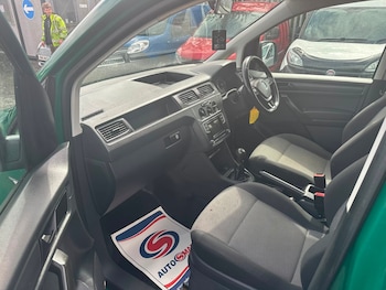 Used Volkswagen Caddy Maxi 2018 for sale - 78736206: Photo