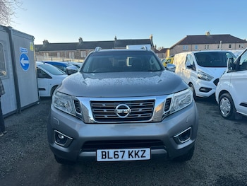 Used Nissan Navara 2017 for sale - 78624992: Photo