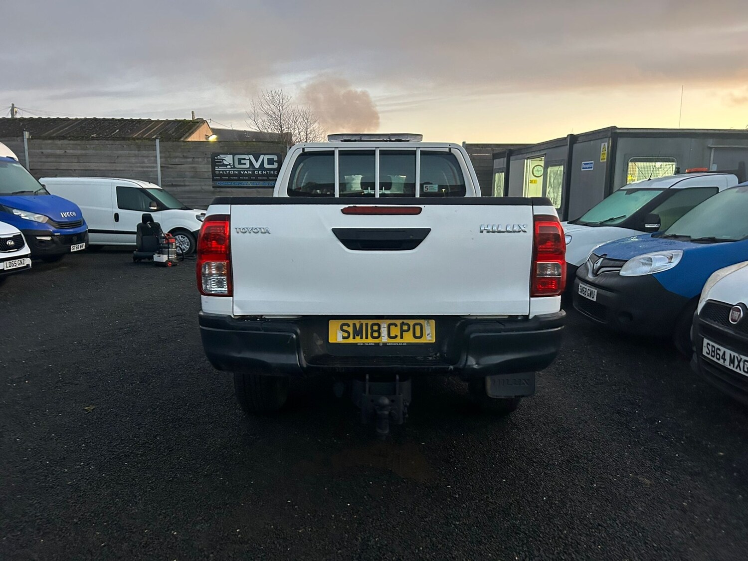 Used Toyota Hilux 2018 for sale - 77558758: Photo 10