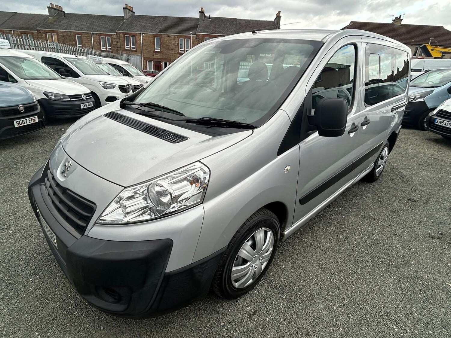 Used Peugeot Expert Tepee 2015 for sale - 78052990: Photo 3