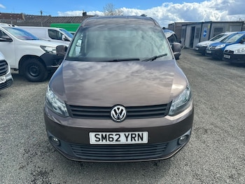 Used Volkswagen Caddy Maxi Life 2013 for sale - 79329568: Photo