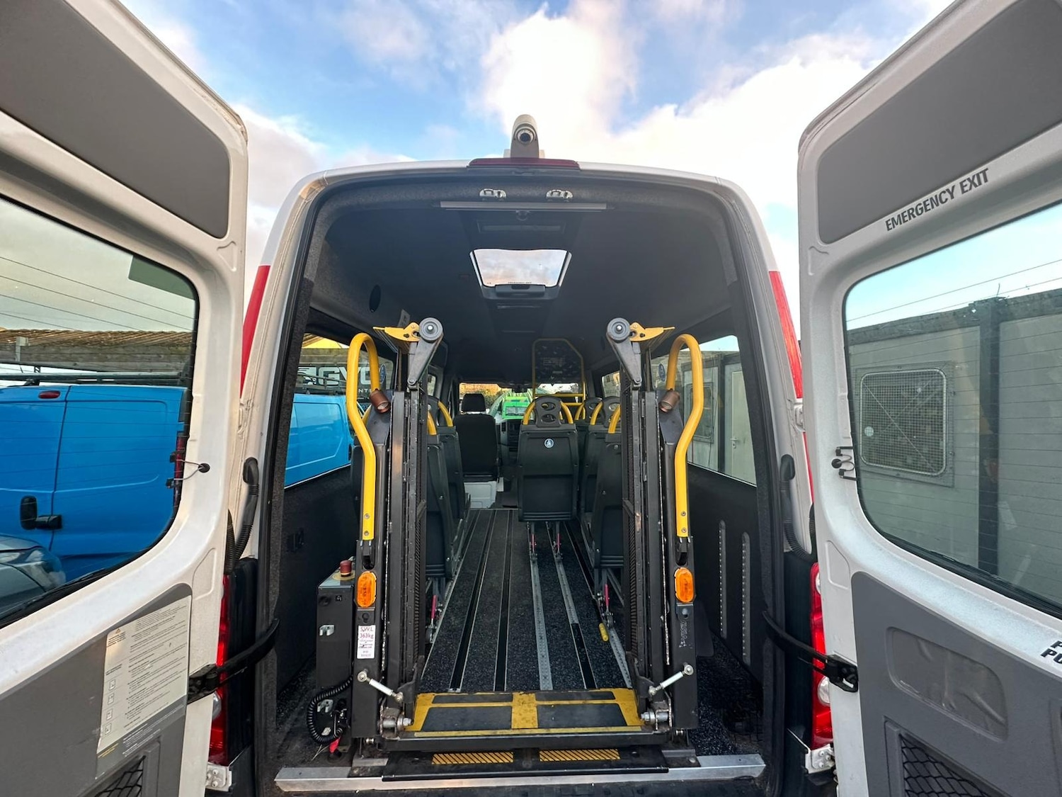 Used Volkswagen Crafter 2015 for sale - 77881327: Photo 2