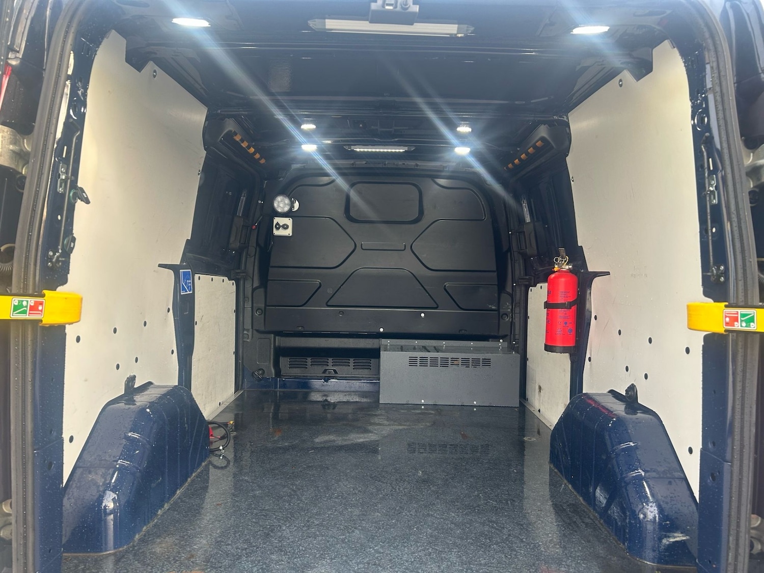 Used Ford Transit Custom 2021 for sale - 76425886: Photo 7