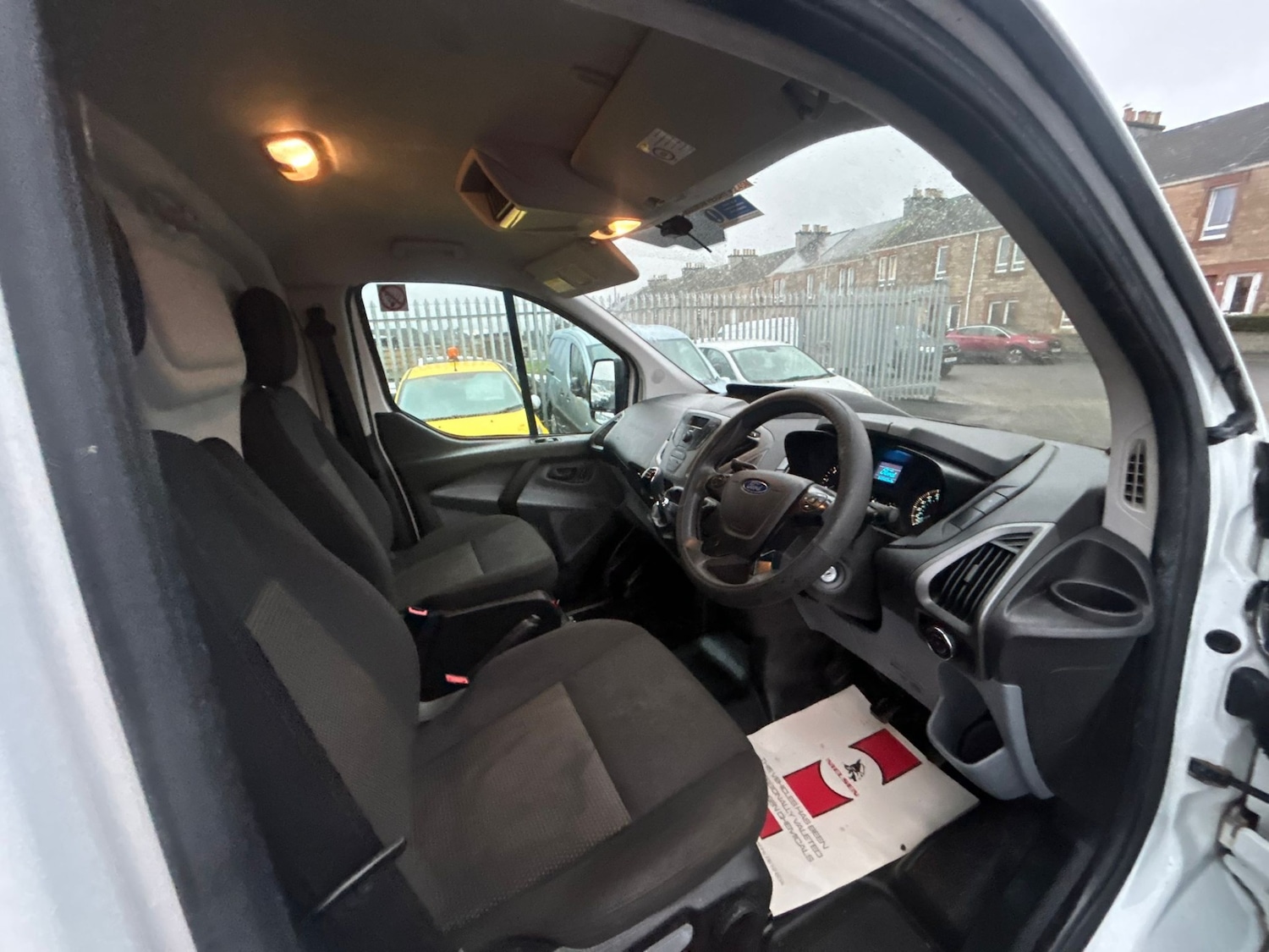 Used Ford Transit Custom 2015 for sale - 77505639: Photo 2