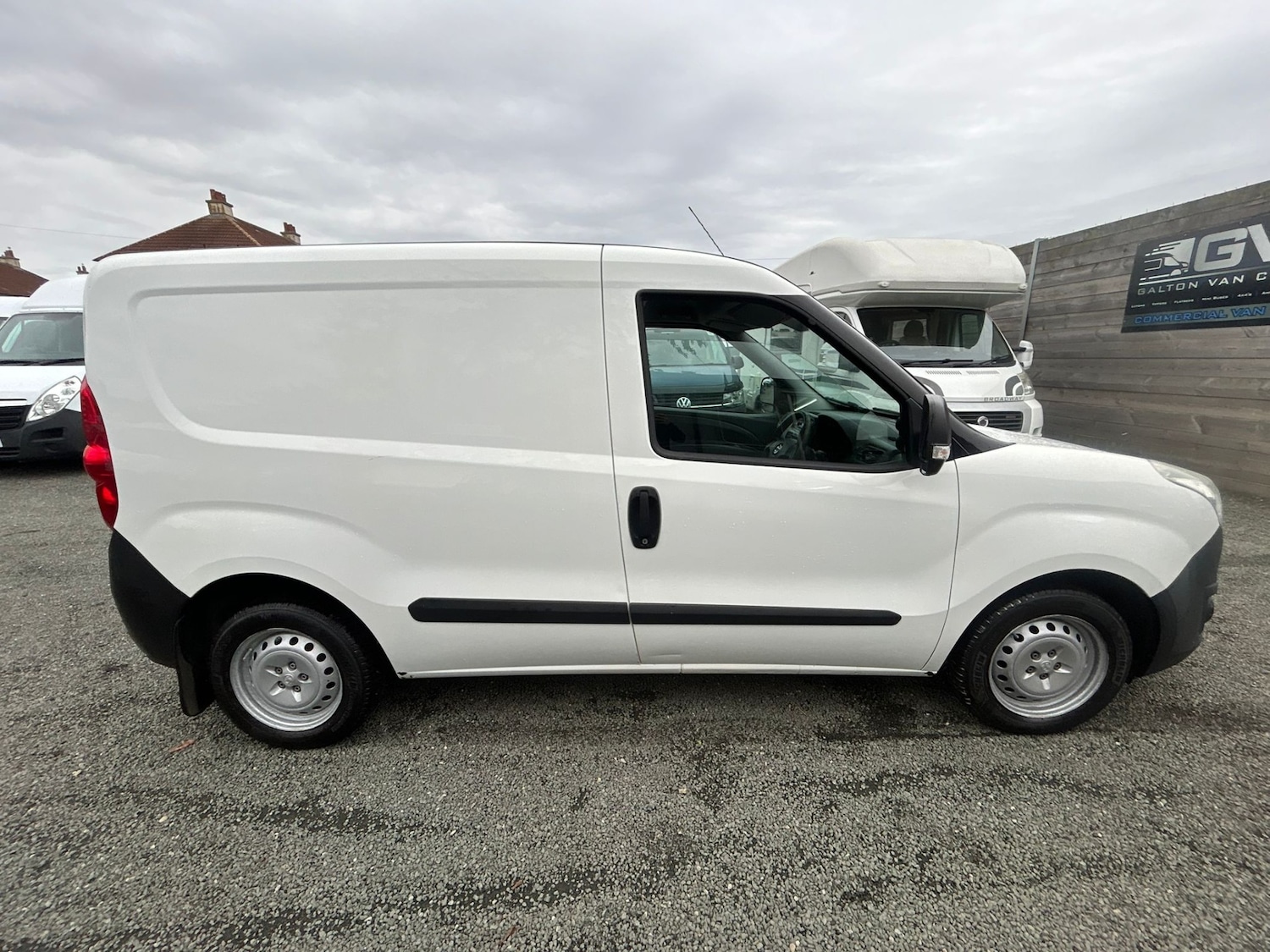 Used Vauxhall Combo 2016 for sale - 76401193: Photo 5