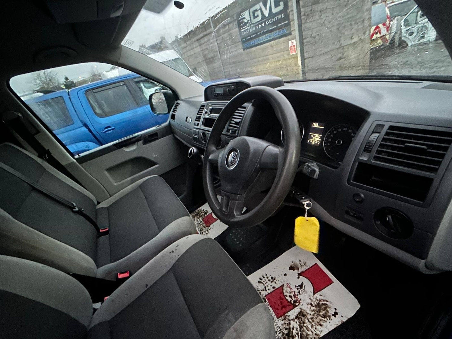 Used Volkswagen Transporter 2014 for sale - 77712781: Photo 3