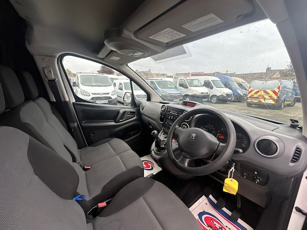 Used Peugeot Partner 2018 for sale - 76205307: Photo 5
