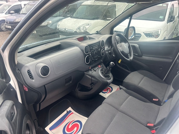 Used Peugeot Partner 2018 for sale - 76205307: Photo 7
