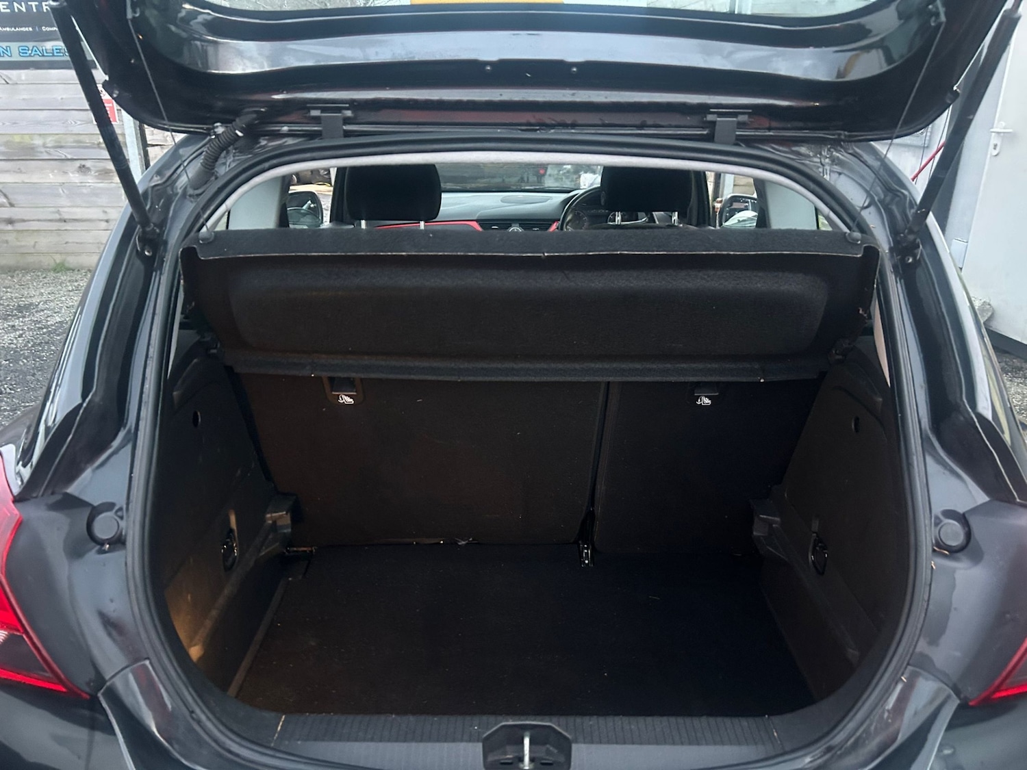 Used Vauxhall Corsa 2015 for sale - 76719440: Photo 9