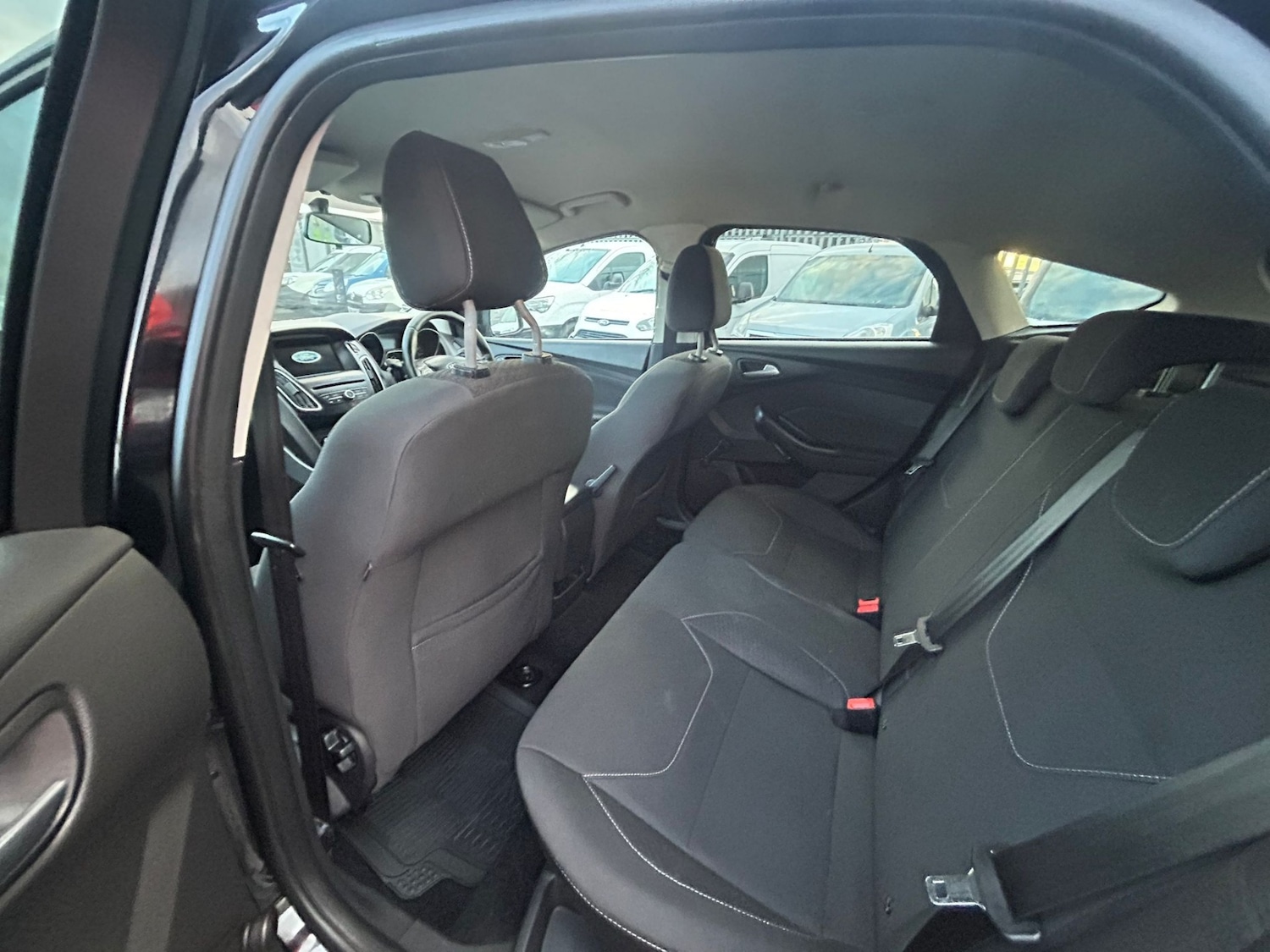 Used Ford Focus 2018 for sale - 76775817: Photo 8