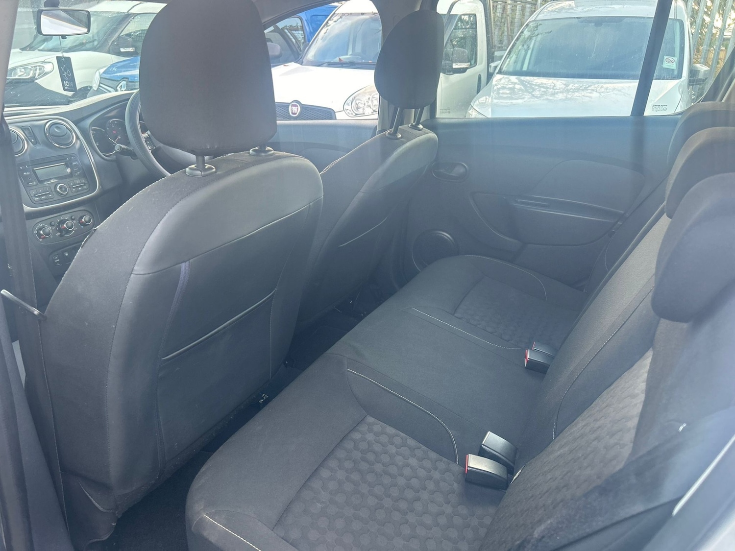 Used Dacia Sandero 2016 for sale - 76373368: Photo 7