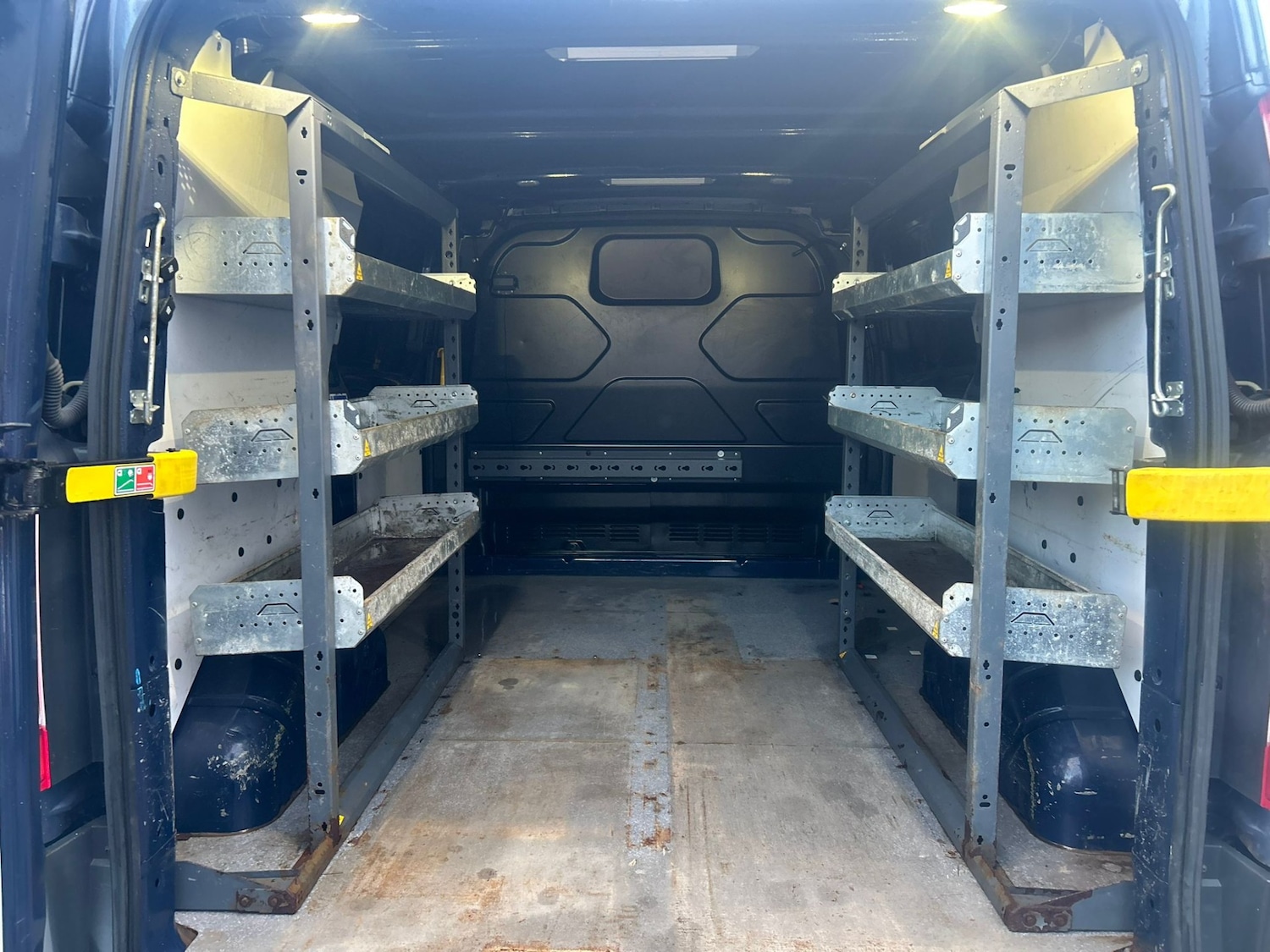 Used Ford Transit Custom 2017 for sale - 77588969: Photo 4