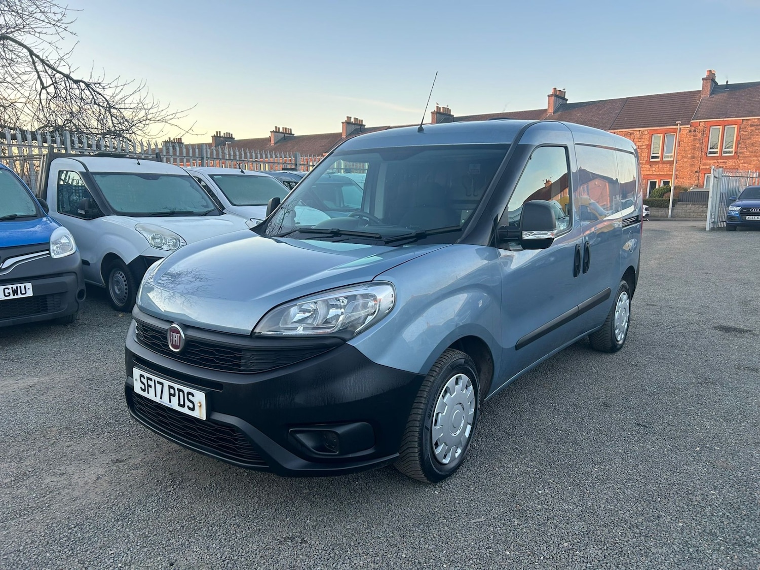 Used Fiat Doblo 2017 for sale - 77179010: Photo 2