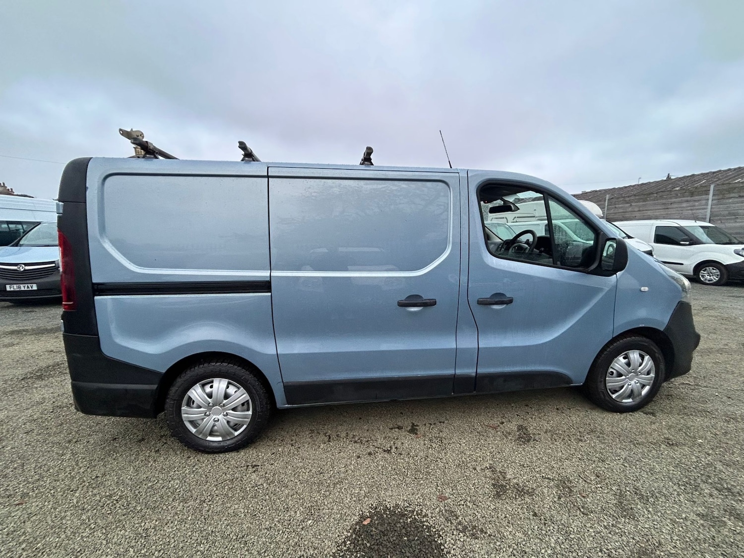 Used Vauxhall Vivaro 2018 for sale - 76373525: Photo 4