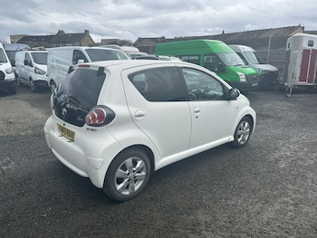 Used Toyota AYGO 2013 for sale - 78293831: Photo